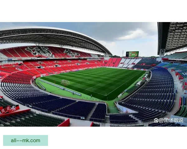 从吉鲁对阵曼城看世俱杯赛场统治力的关键因素解析表现与战术价值
